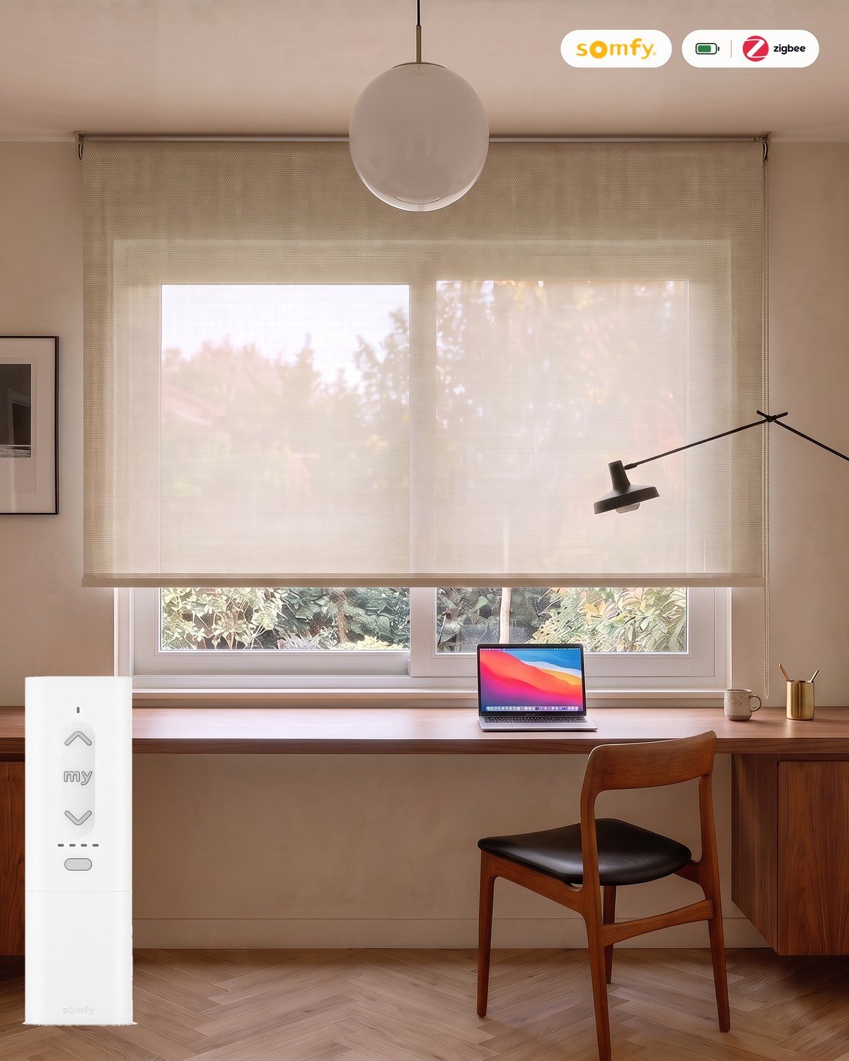 Estor enrollable motorizado screen 3% tejido Abu Dhabi BG4 con mando Somfy Zigbee, batería y cargador