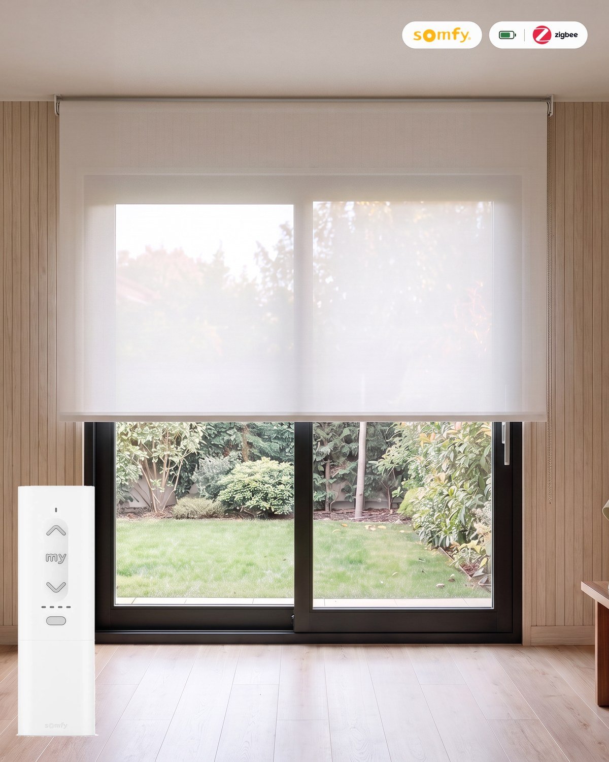 Estor motorizado screen de poliéster 5% Blanco (0202) con mando a distancia Somfy, motor a batería y tecnología Zigbee